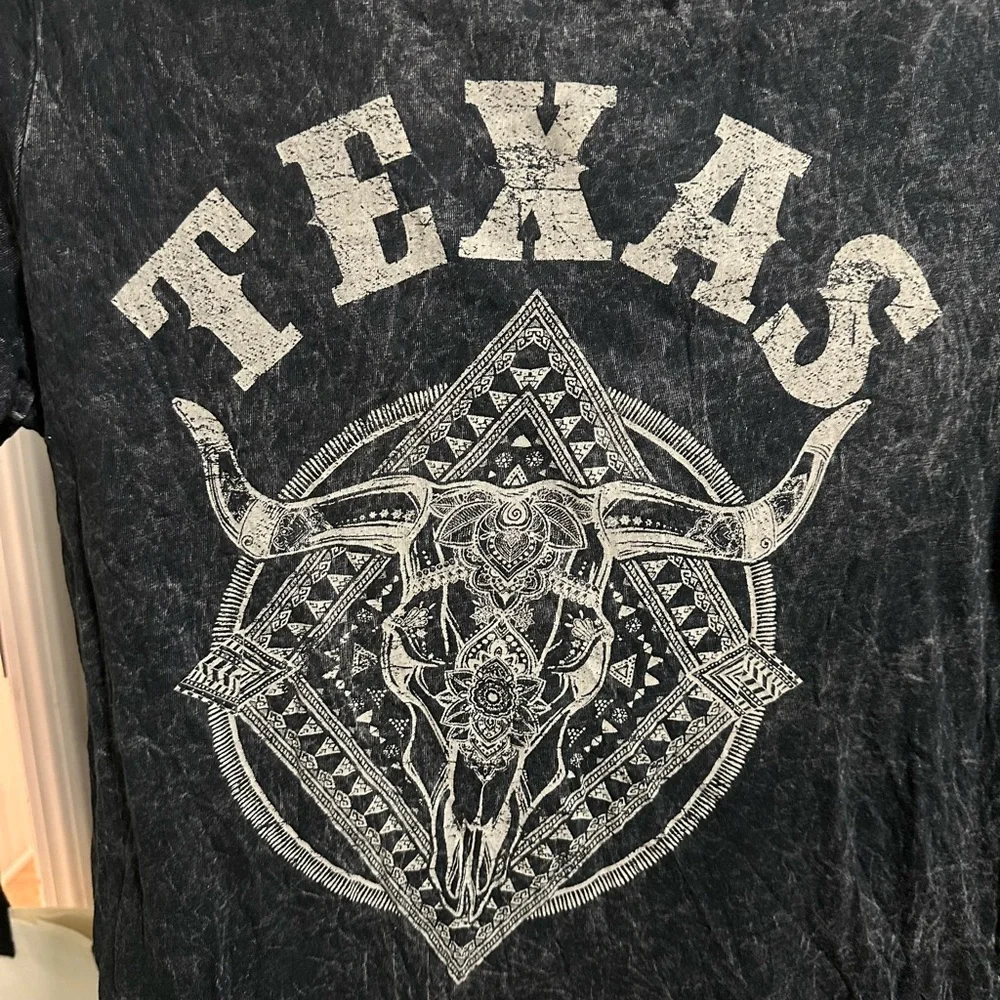 Black Mineral Washed Texas Graphic Short Sleeve Shirt size large - Picture 2 of 5